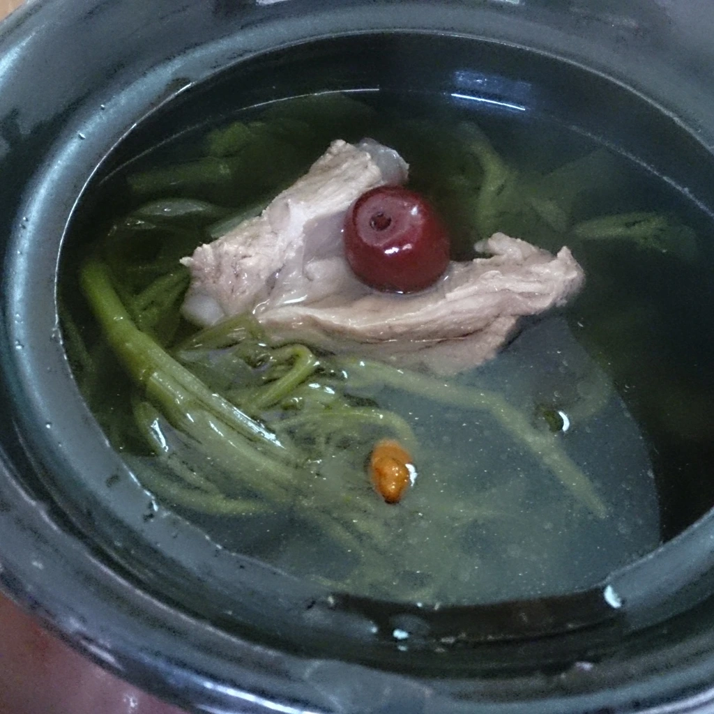 西洋菜豬骨湯